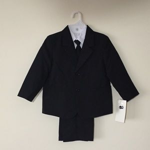 Boys Suit with Tie 👔